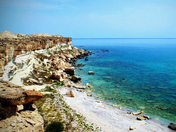 Актау побережье Каспийского моря