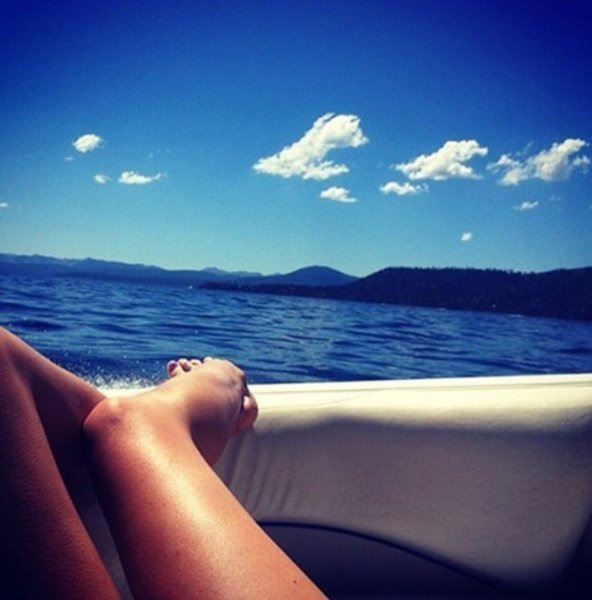 Ноги в море