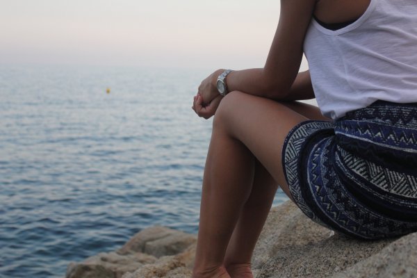 Женщина в гамаке