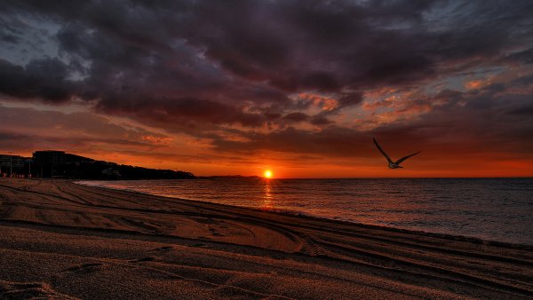 Вечер на море