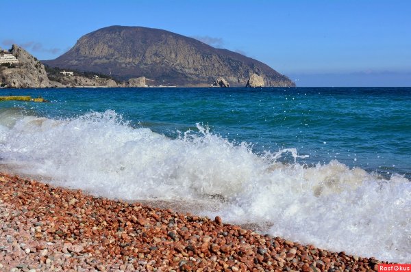 Крымское черное море