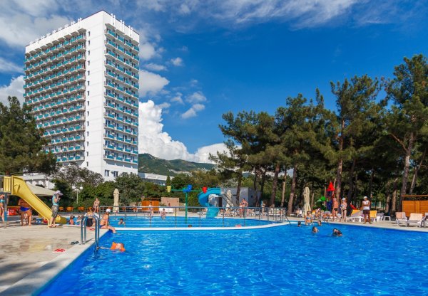 Морской Алушта Семидворье