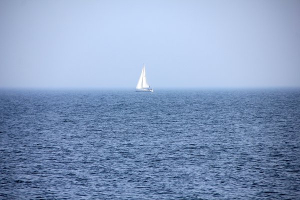 Одинокое море
