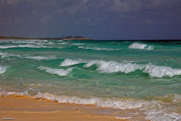 Пенистые волны