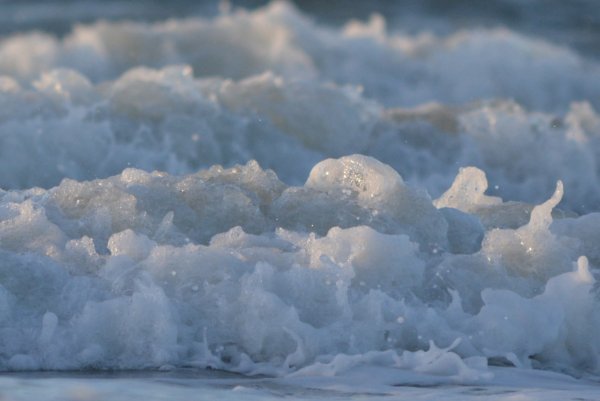 Море с белой пеной