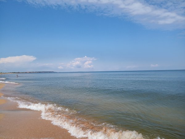Азовское море Темрюк Голубицкая