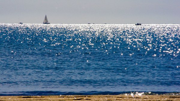 Сияющее море