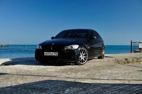 БМВ И море
