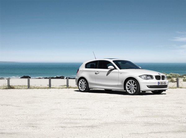 BMW 7 g11 ночью