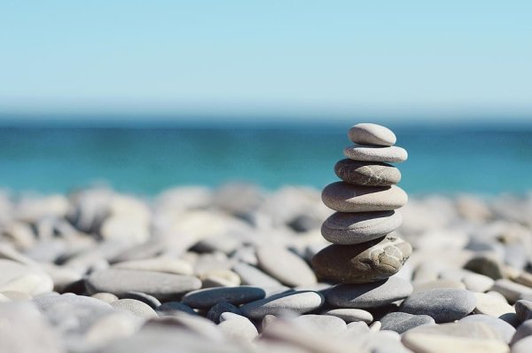 Камушки на пляже