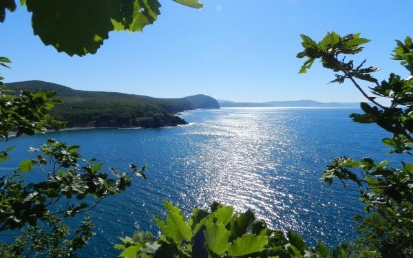 Бухта Триозерье Приморский край