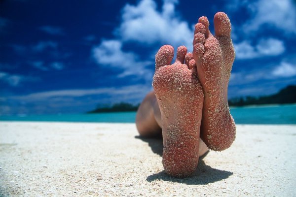 Ножки на море
