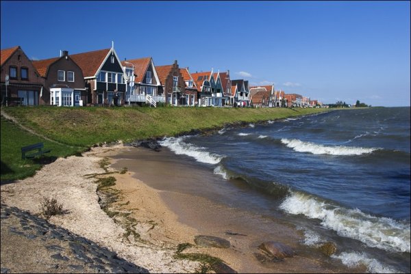 Нидерланды море