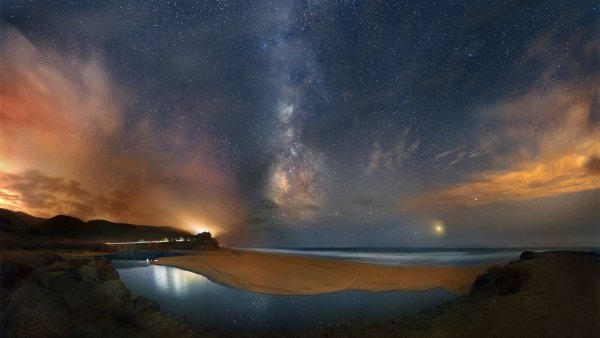 Ночное небо и море