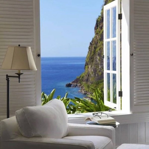 Вид из окна на океан