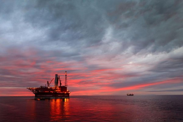 Печорское море нефть