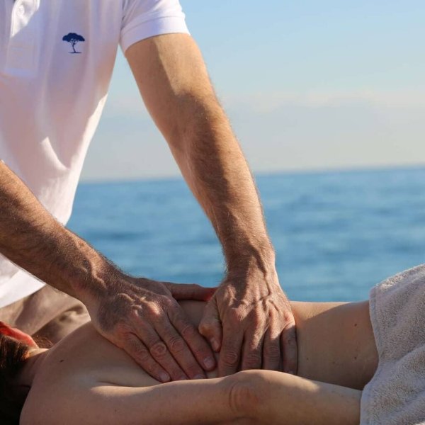 Массаж на острове