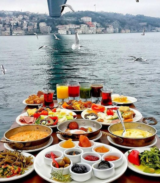 Lacivert Restaurant Стамбул