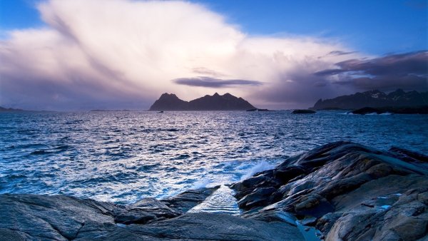 Рассвет над морем