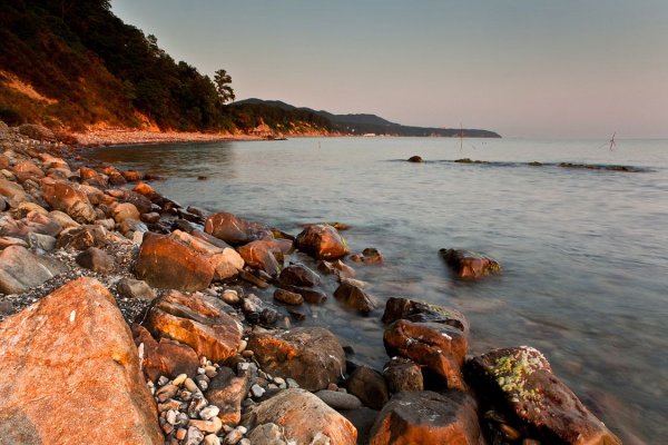 Галечный пляж Лазаревское