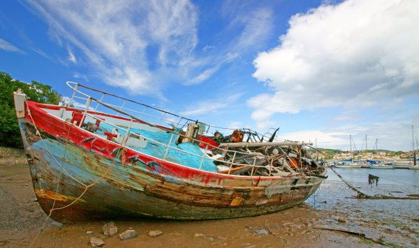 Старые рыболовецкие лодки