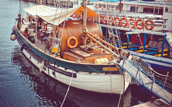 Баркас «золотой Марлин»