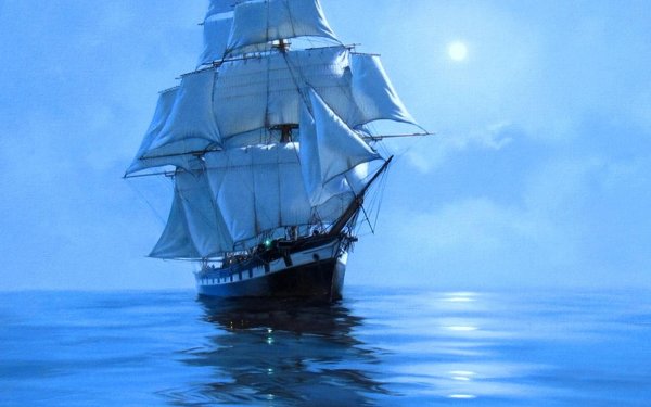 Корабль в море