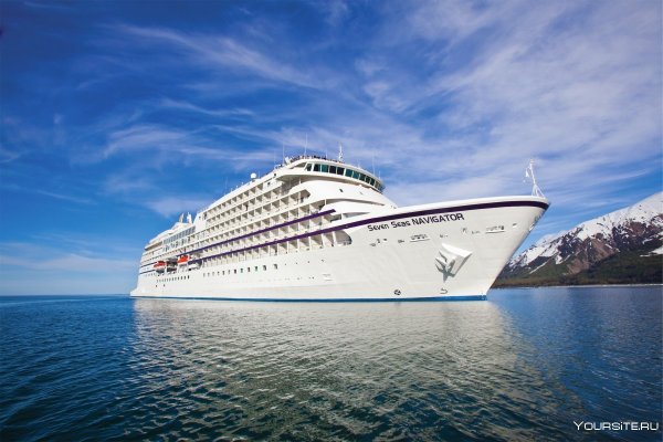 Круизный лайнер Seven Seas Navigator