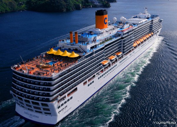 Круизный лайнер Кристалл Симфони