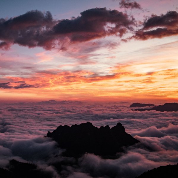 Закат в горах