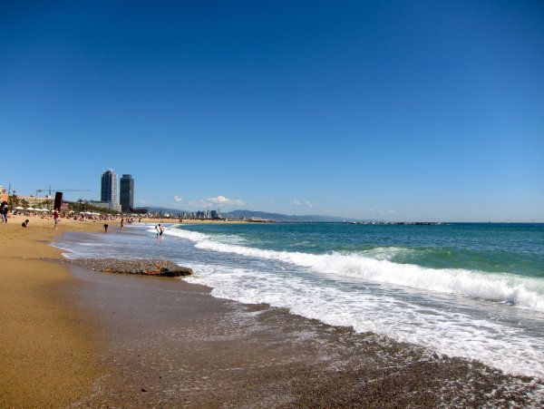 Барселона город в Испании пляж