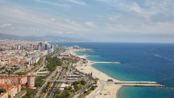 Барселона побережье