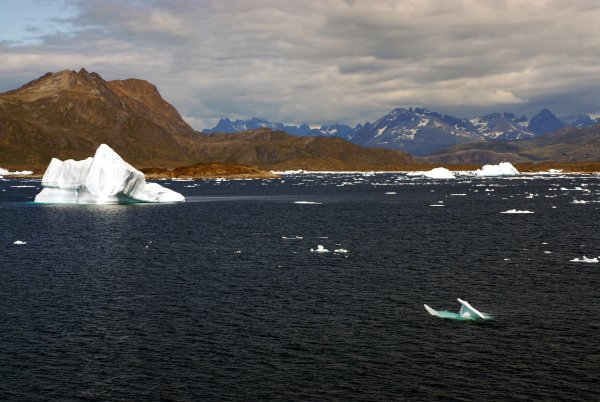 Берега Гренландии с моря