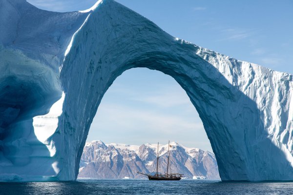 Фьорд Скорсби в Гренландии