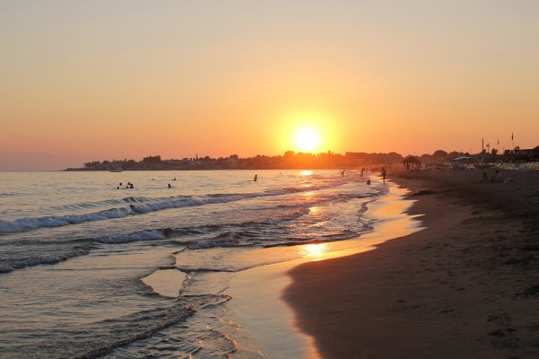 Западный пляж Сиде