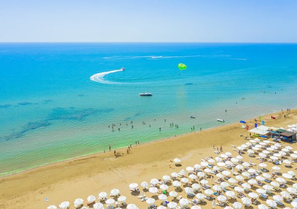 Horus Paradise Luxury Resort 5 пляж