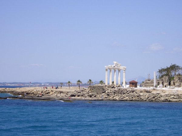 Средиземное море Сиде