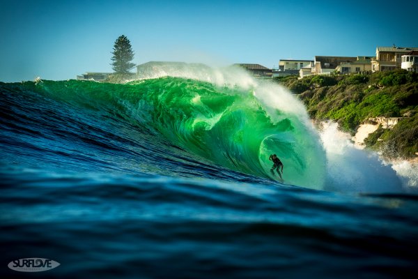 Изумрудное море