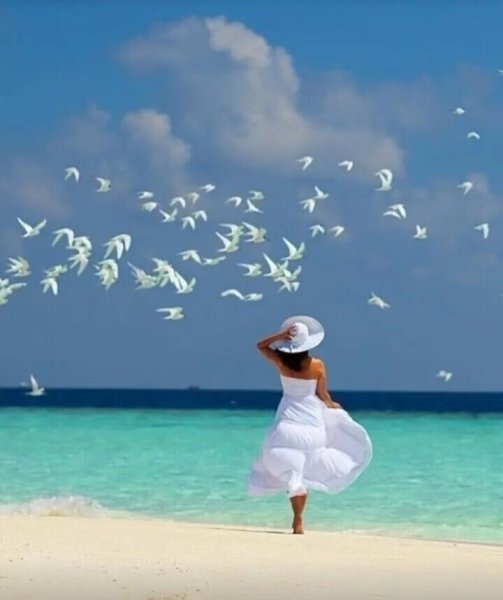 Утро на море с кофе