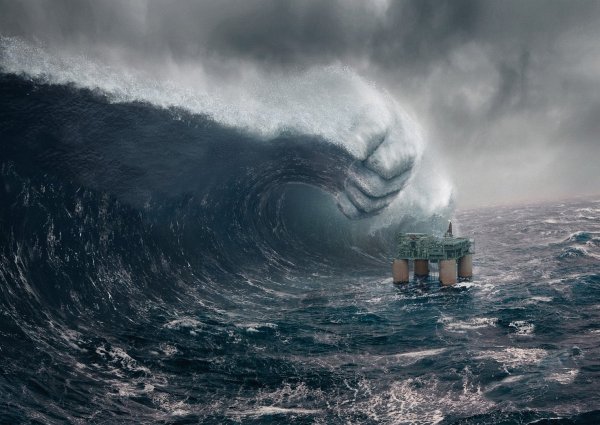 Бискайский залив волны