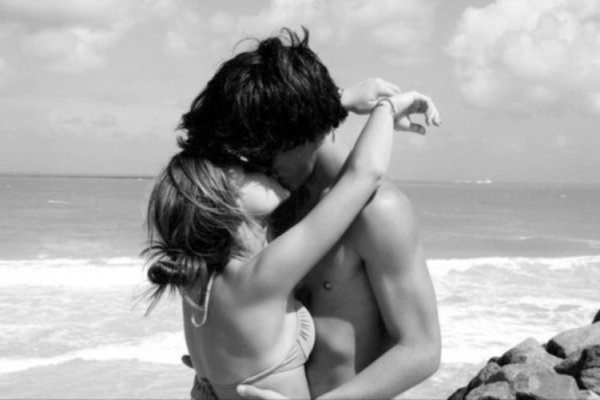 Поцелуй на закате