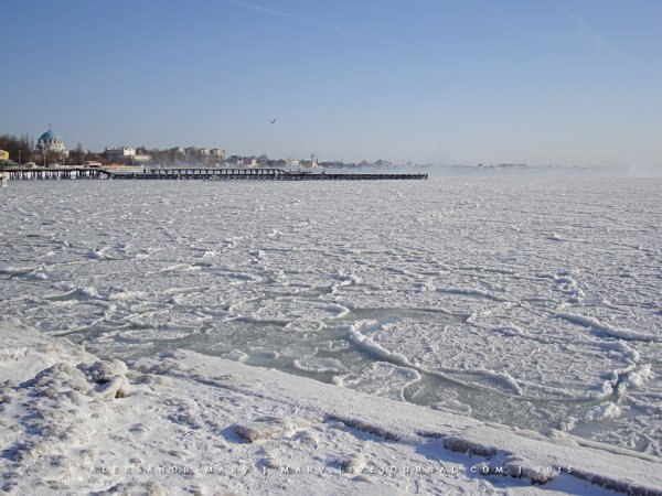 Замерзло море Евпатория 2006