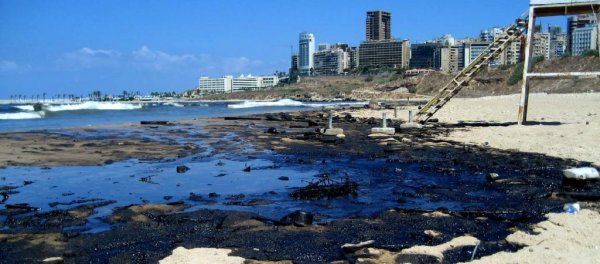 Средиземное море грязное