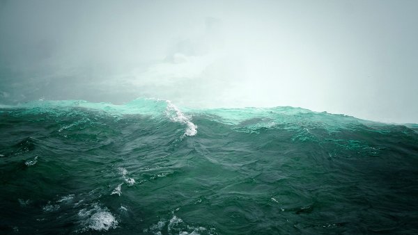 Море издалека
