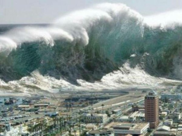 Огромное ЦУНАМИ волны Лос Анджелес
