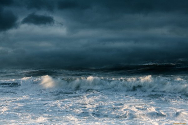 Бурное море