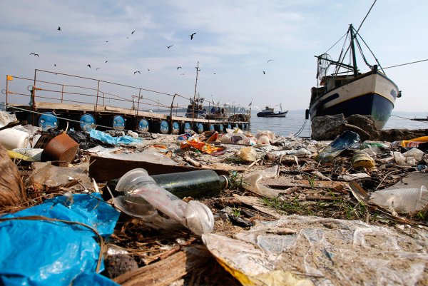 Каспийское море мелеет