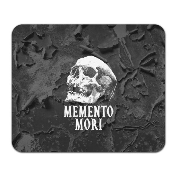Футболка с надписью Memento Mori