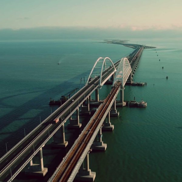 Мост в даль