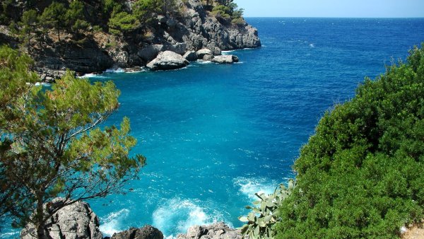 Красивые пляжи Испании